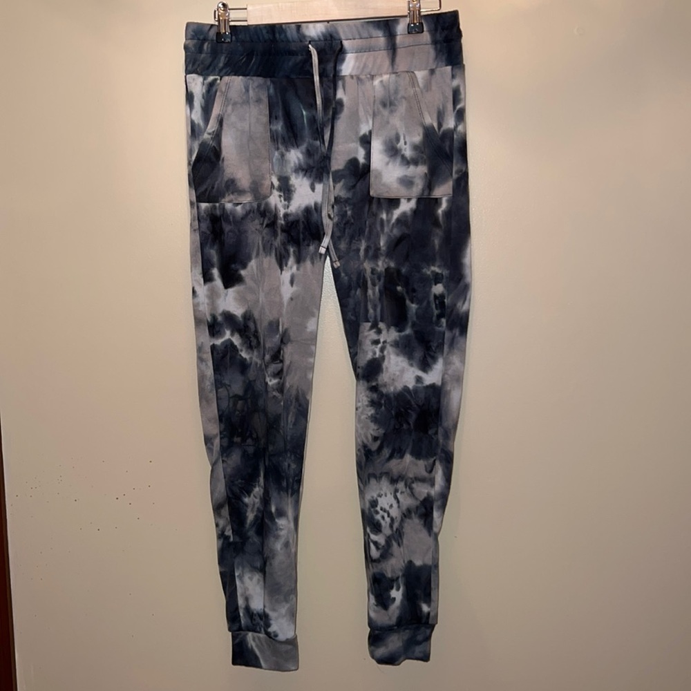 Ardene tie-dye sweatpants womens medium